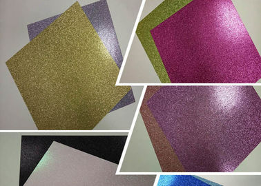 Çin 12 &amp;quot;* 12&amp;quot; Ağırlık 300g Glitter Kart Kağıt Oluklu Kağıt Kartı Stok Kağıdı Fabrika